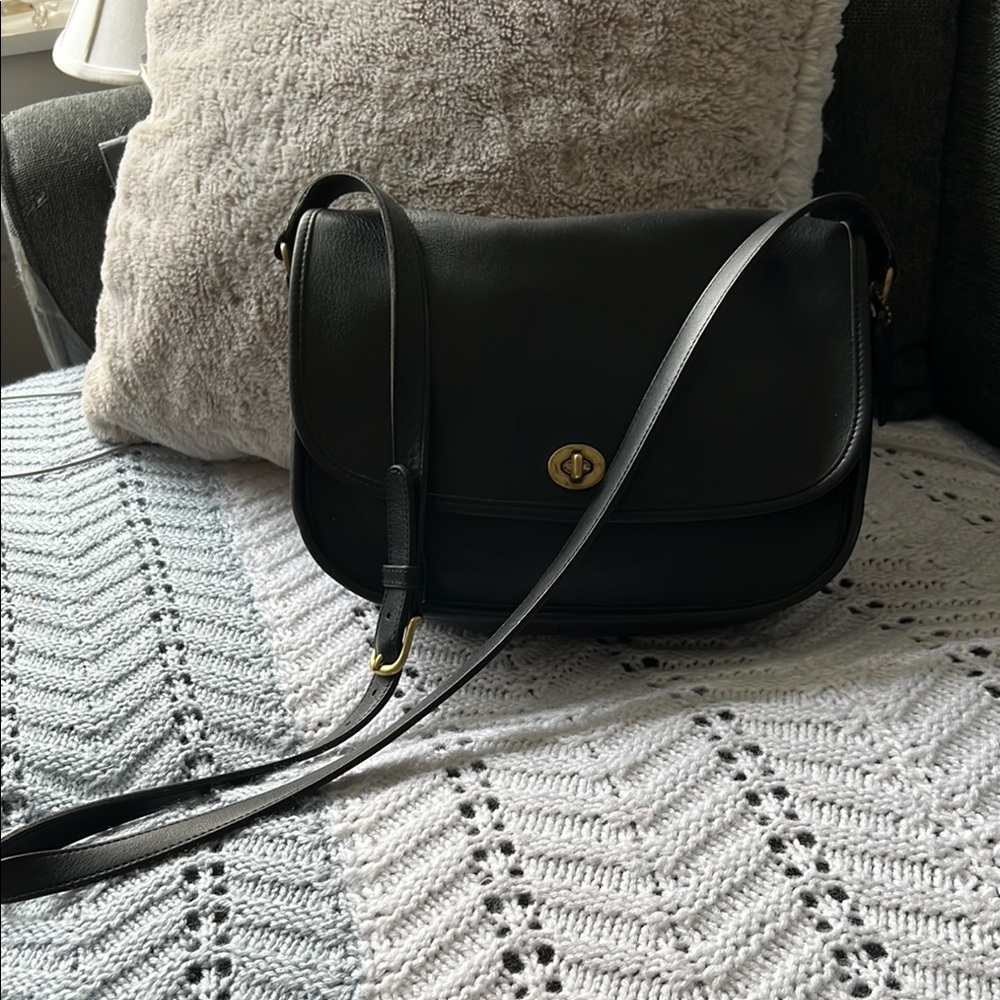 Coach 9790 - Black Leather Shoulder Bag